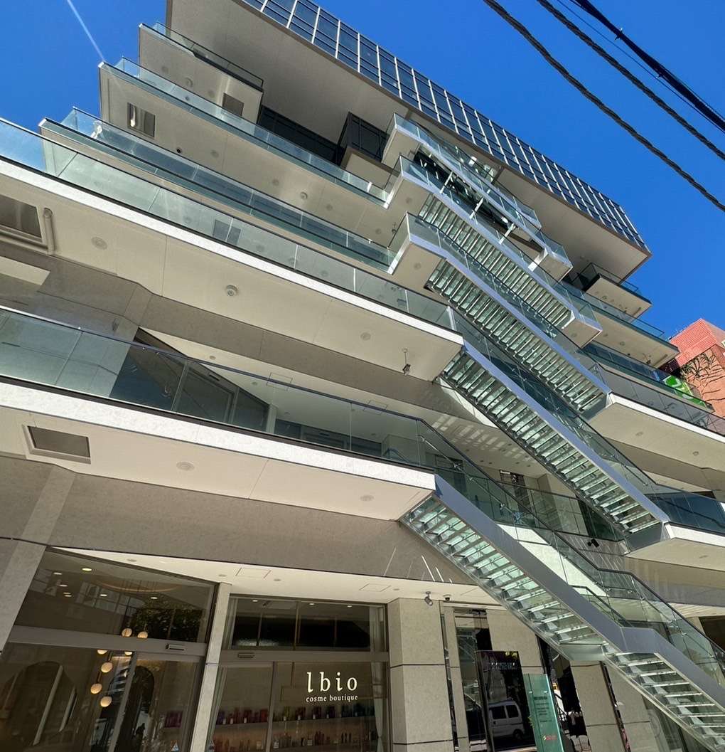 フロントオフィスを開設しました。